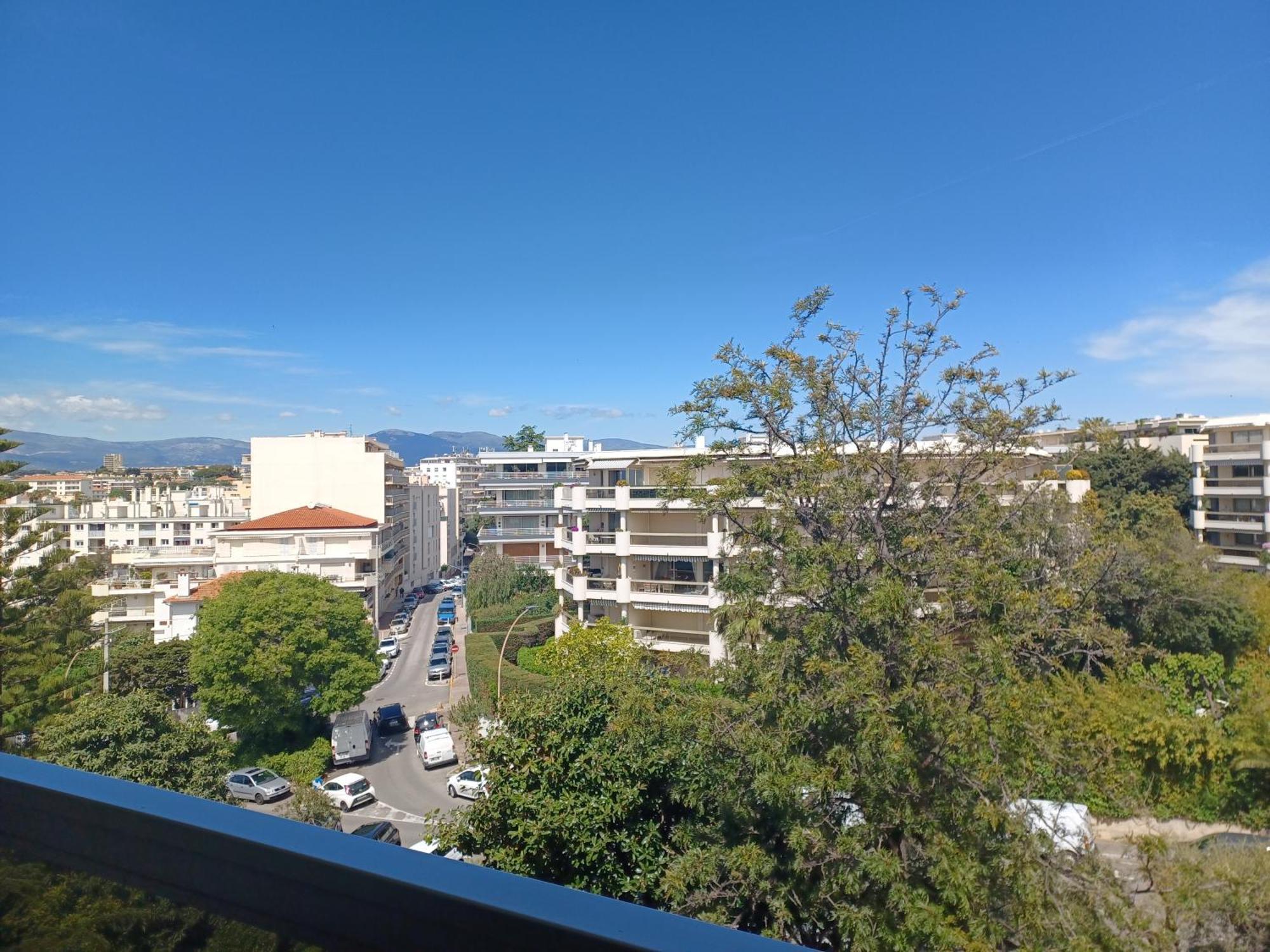 Juan Les Pins Tanit Studio Climatise Vue Sur Mer Piscine Antibes Bagian luar foto